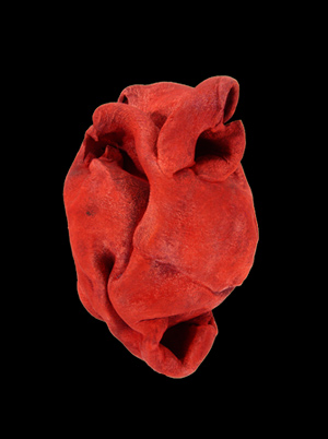 Coeur rouge, H15 L10, terre cuite